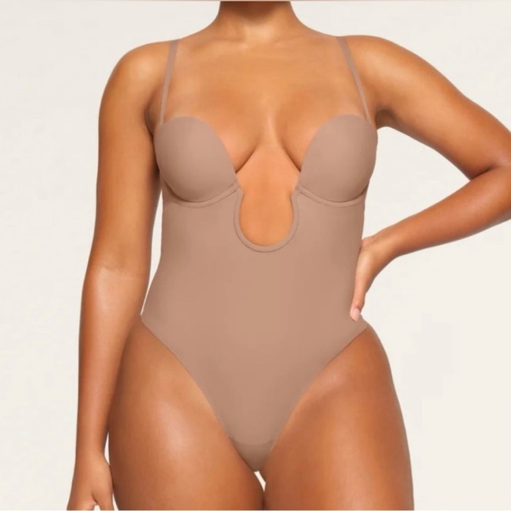 Deep Plunge Shapewear Bodysuit in Clay